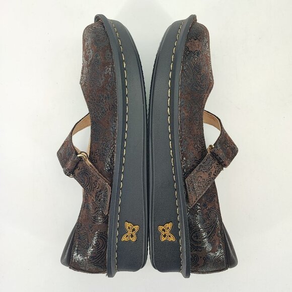 Alegria Women's Floral Embossed Mary Jane Brown Leather Flats Size 8 - Picture 6 of 8